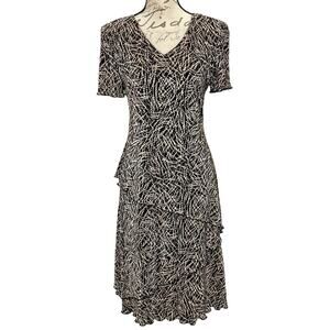 Vintage 90s Black & Cream Asymmetrical Layered Crinkle Chiffon Dress ; Size 8
